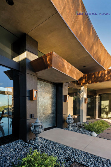 Ponúkame na predaj luxusnú novostavbu 5izb RD 322m2, pozemok 2738m2, 3-garáž 60m2, bazén 45m2