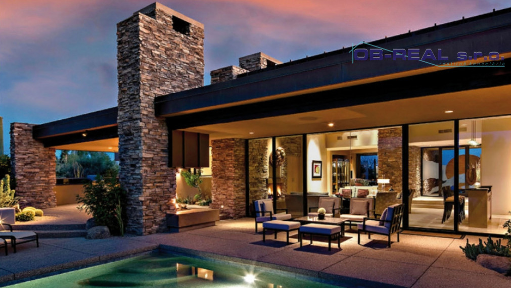 Ponúkame na predaj luxusnú novostavbu 5izb RD 322m2, pozemok 2738m2, 3-garáž 60m2, bazén 45m2