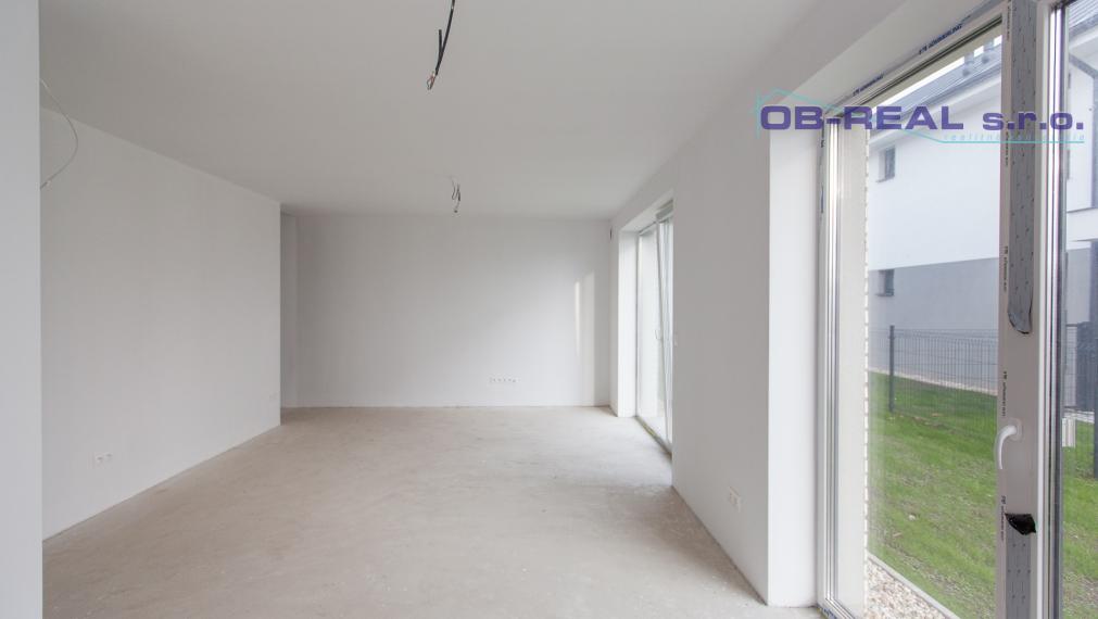 REZERVOVANE_D2D1_Predaj 3izb holobytu 80m2 MEZONET (1NP+2NP)_1xP_Pozemok