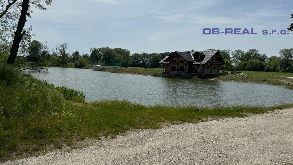 Veľké Úľany: Predaj exkluzívnych, rekreačných pozemkov o výmere cca 640m2 pri ramene Čiernej vody