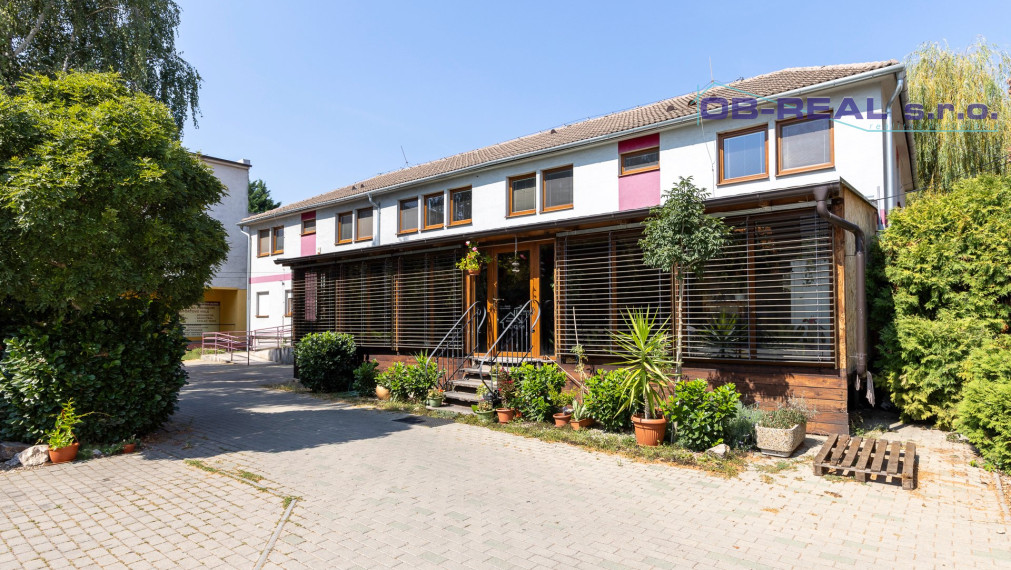 Predaj trojpodlažnej administratívnej budovy v Galante