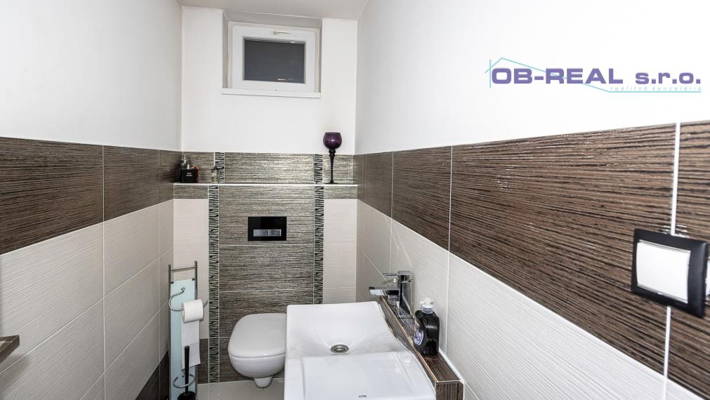 Predaj 8izb RD pozemok 1710m2 top lokalita Sládkovičova.