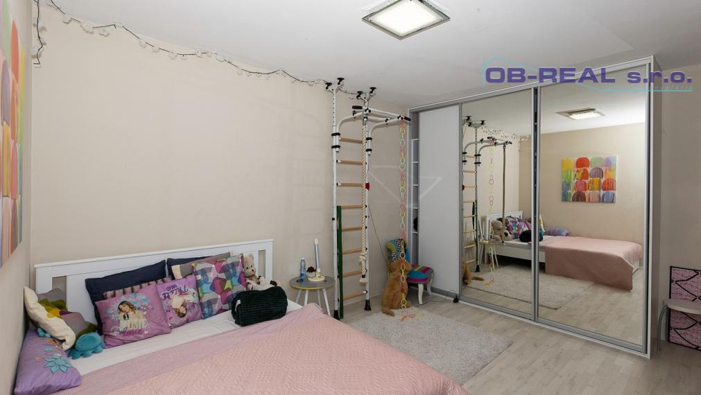 Predaj 8izb RD pozemok 1710m2 top lokalita Sládkovičova.