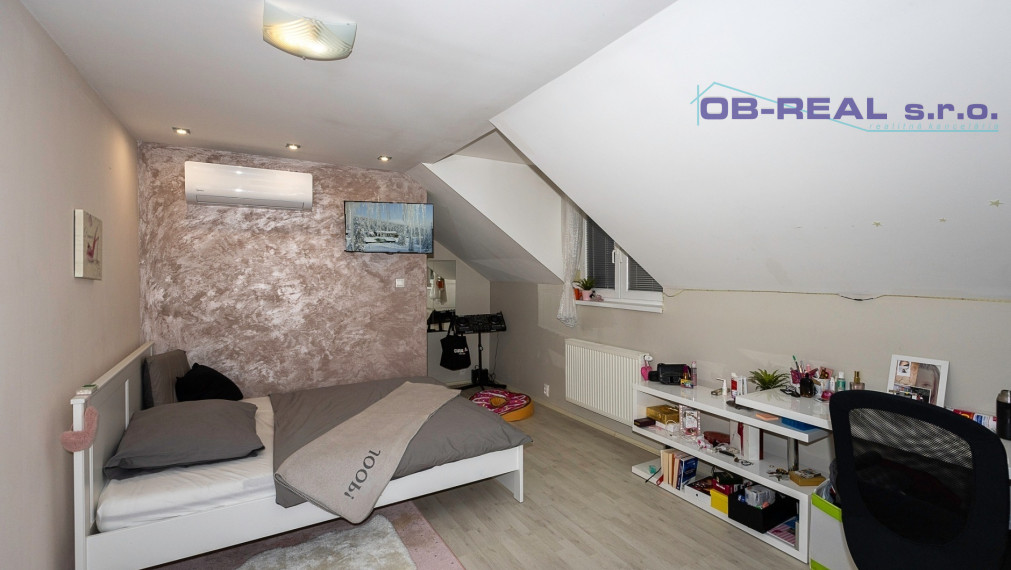 Predaj 8izb RD pozemok 1710m2 top lokalita Sládkovičova.