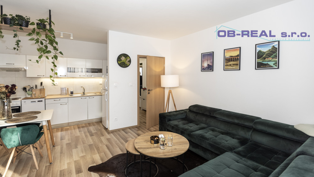 REZERVOVANÝ - Predaj 2izb bytu so záhradkou v novostavbe v obci Veľký Grob