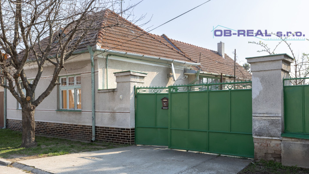 REZERVOVANÉ - Predaj 4izb RD 130m2+pivnica 22m2+dielňa 55m2 Pozemok 916m2