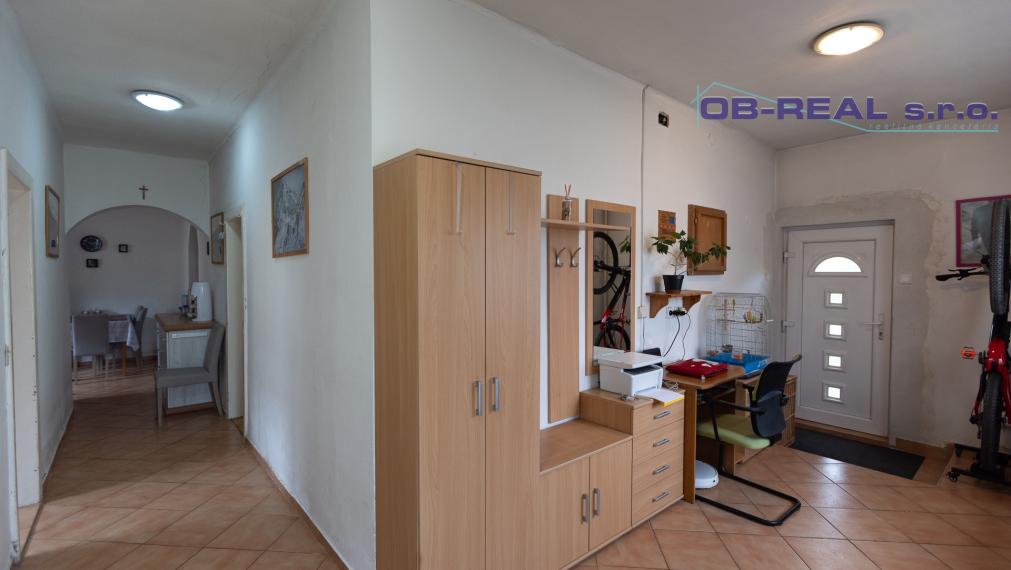 Predaj rekonštr. 3izb RD 90m2 tehla, nová strecha, pozemok 1772m2