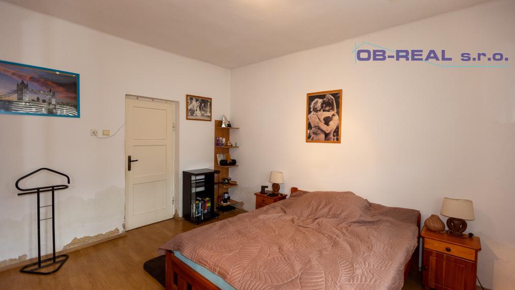 Predaj rekonštr. 3izb RD 90m2 tehla, nová strecha, pozemok 1772m2