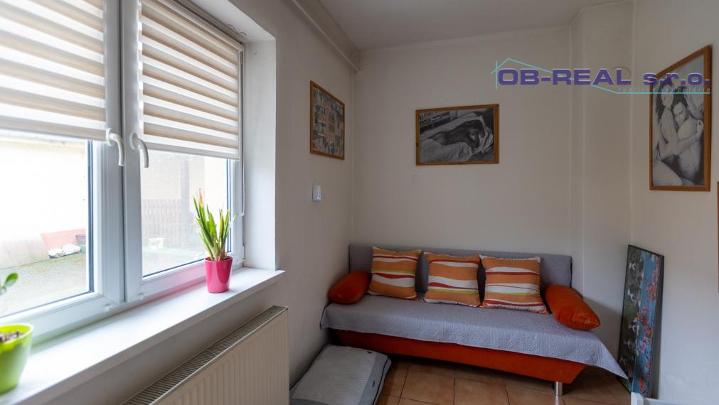 Predaj rekonštr. 3izb RD 90m2 tehla, nová strecha, pozemok 1772m2