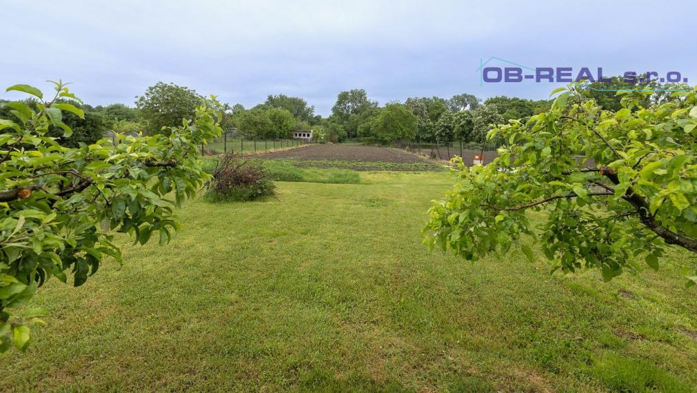 Predaj rekonštr. 3izb RD 90m2 tehla, nová strecha, pozemok 1772m2