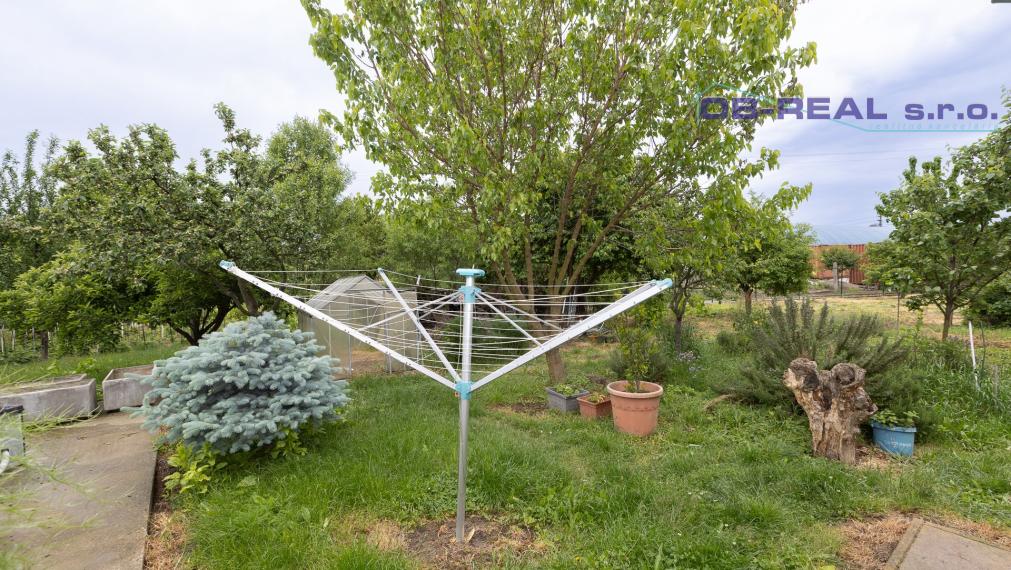 REZERVOVANÉ - Predaj reknštr.5izb RD 191m2 pozemok 2854m2 v obci Váhovce