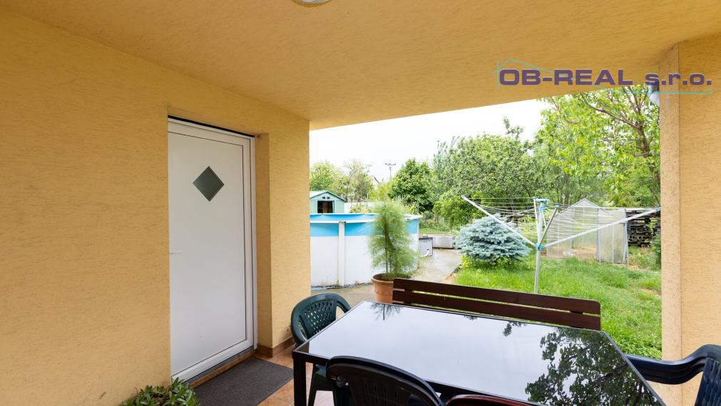 REZERVOVANÉ - Predaj reknštr.5izb RD 191m2 pozemok 2854m2 v obci Váhovce