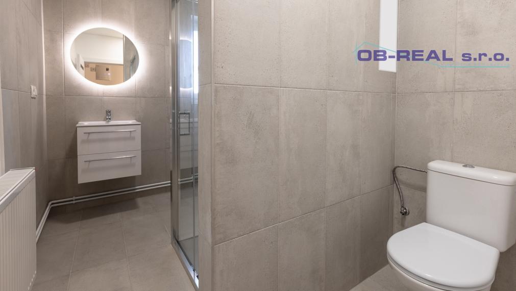 Predaj kompletne rekonštr. 2izb bytu 62m2 na zvýš. prízemí