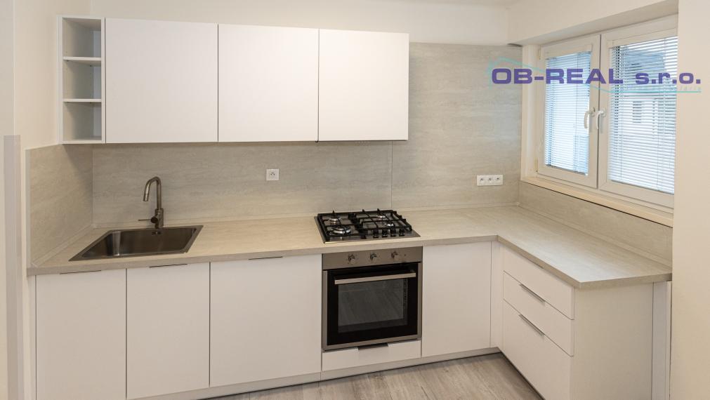 Predaj kompletne rekonštr. 2izb bytu 62m2 na zvýš. prízemí