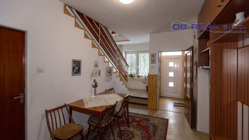 REZERVOVANÉ - Predaj 4izb trojpodlažného rod. domu 191m2 pozemok 400m2