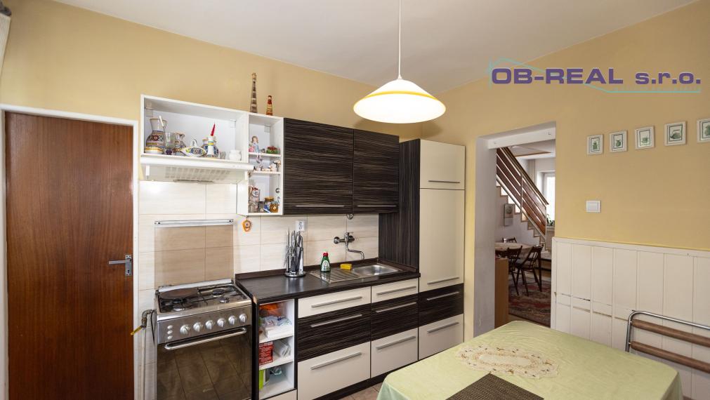 REZERVOVANÉ - Predaj 4izb trojpodlažného rod. domu 191m2 pozemok 400m2