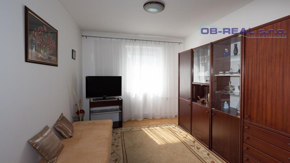 REZERVOVANÉ - Predaj 4izb trojpodlažného rod. domu 191m2 pozemok 400m2