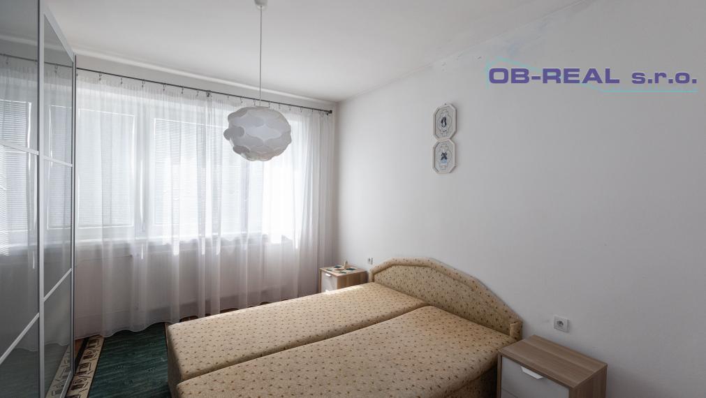 REZERVOVANÉ - Predaj 4izb trojpodlažného rod. domu 191m2 pozemok 400m2