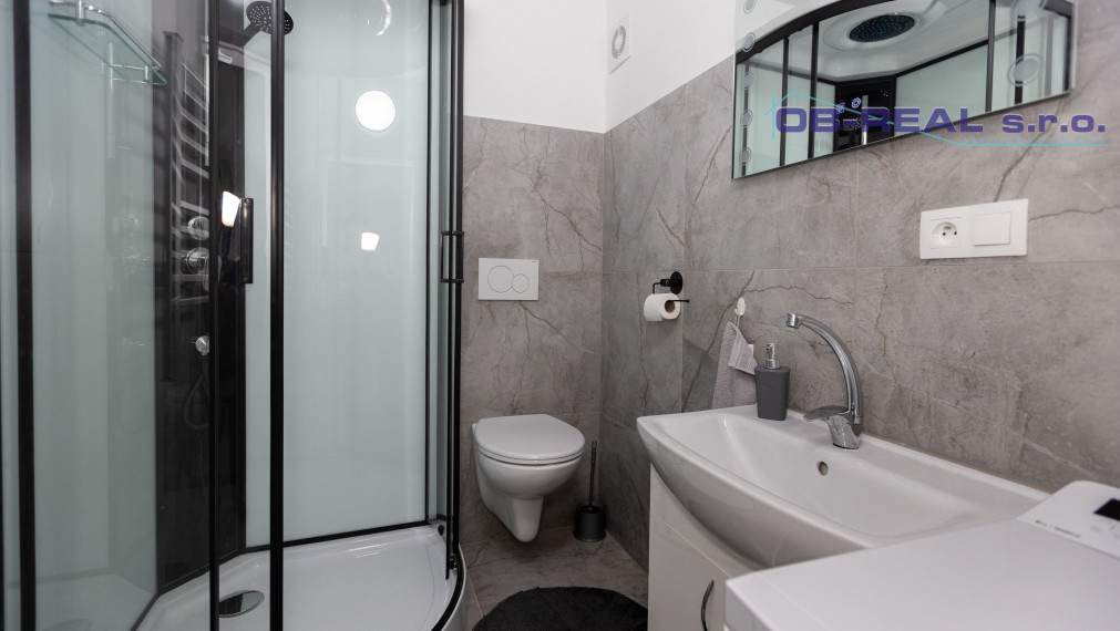 REZERVOVANE_Predaj kompletne rekonštr. 3izb bytu 65m2, 1psch. SNP Senec