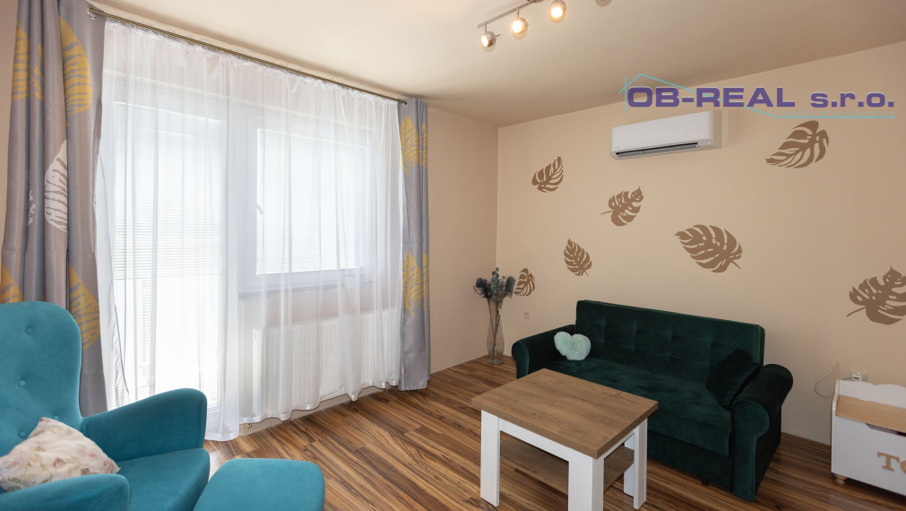 REZERVOVANÉ-Predaj rekonštr. 5izb RD 240m2, parková úprava, pozemok 198m2