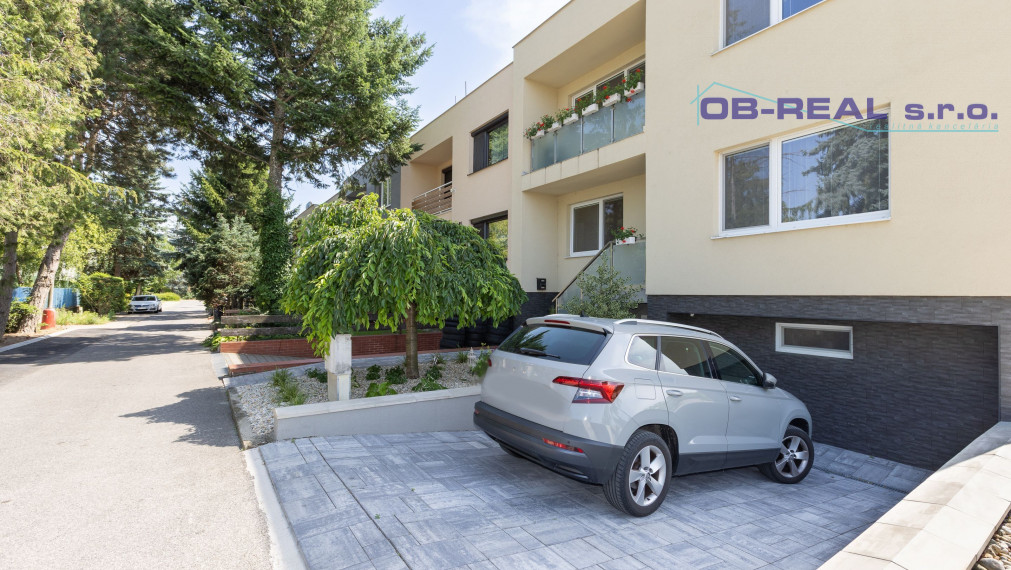 REZERVOVANÉ-Predaj rekonštr. 5izb RD 240m2, parková úprava, pozemok 198m2