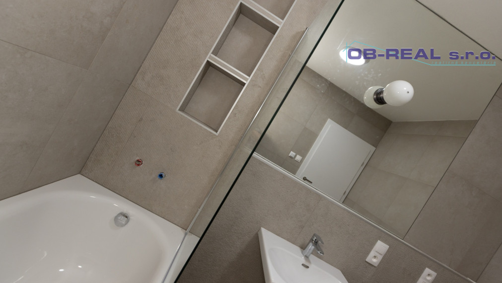 Predaj moderného 3izb bytu 70m2 v novostavbe v centre Sládkovičova