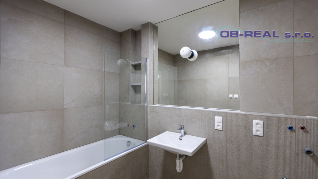 Predaj moderného 3izb bytu 70m2 v novostavbe v centre Sládkovičova