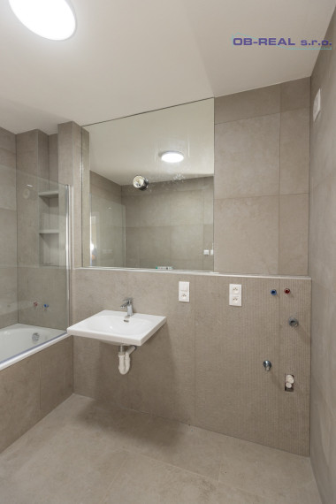 Predaj moderného 3izb bytu 70m2 v novostavbe v centre Sládkovičova