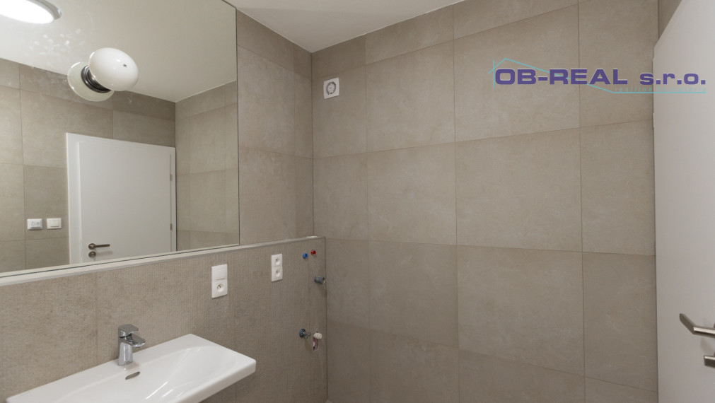 Predaj moderného 3izb bytu 70m2 v novostavbe v centre Sládkovičova