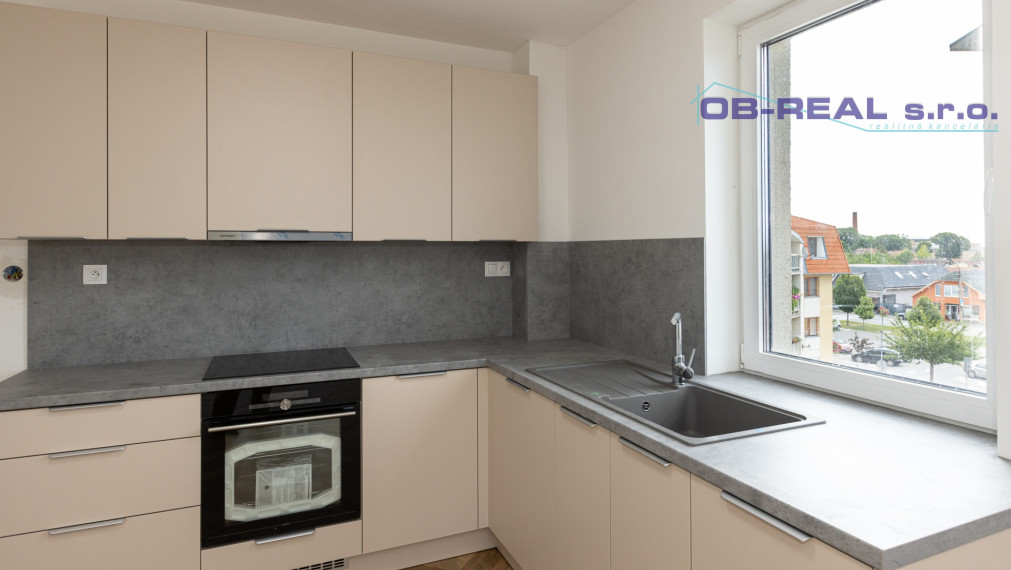 Predaj moderného 3izb bytu 70m2 v novostavbe v centre Sládkovičova