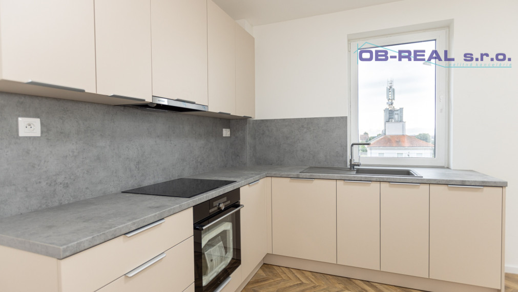 Predaj moderného 3izb bytu 70m2 v novostavbe v centre Sládkovičova