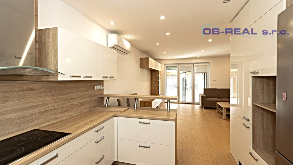 Predaj 4izb RD 183m2 pozemok 464m2 výstavba 2015 čiatč. Zariadený