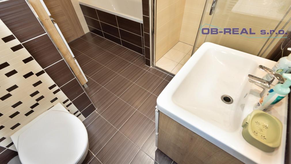 Predaj 4izb RD 183m2 pozemok 464m2 výstavba 2015 čiatč. Zariadený