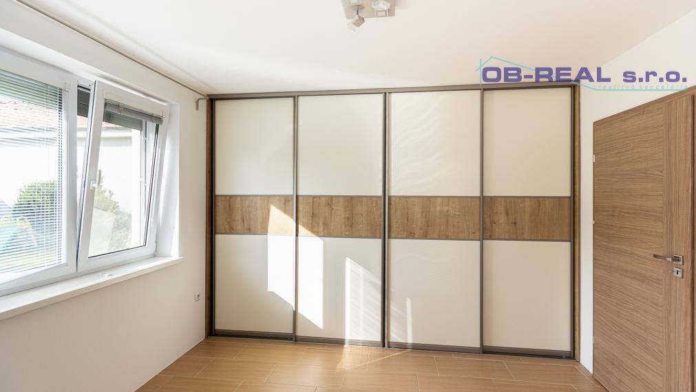 Predaj 4izb RD 183m2 pozemok 464m2 výstavba 2015 čiatč. Zariadený