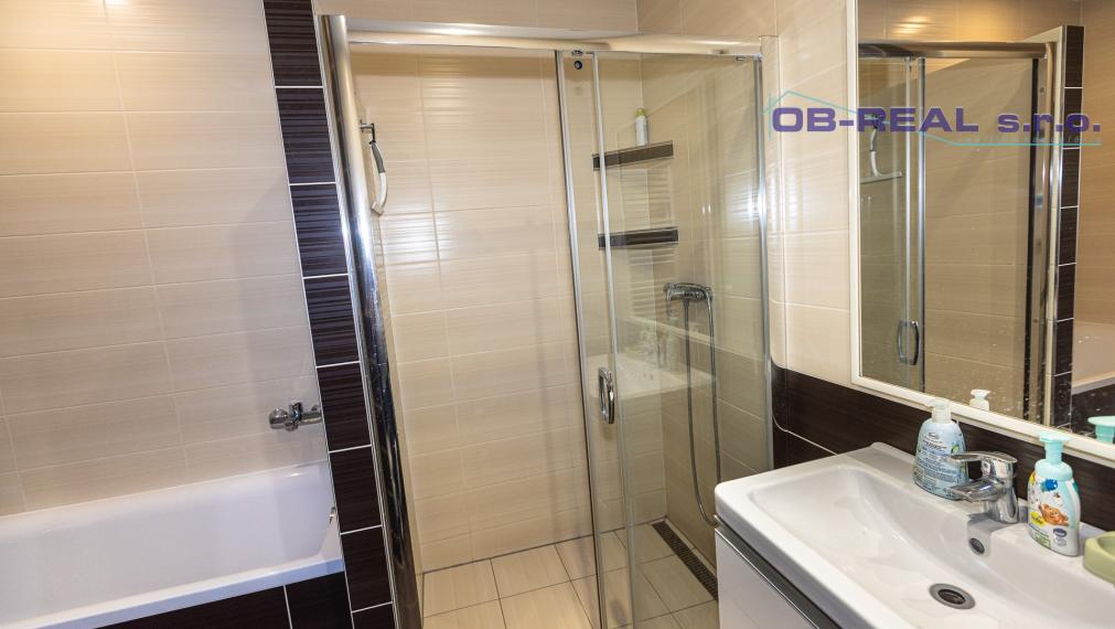 Predaj 4izb RD 183m2 pozemok 464m2 výstavba 2015 čiatč. Zariadený