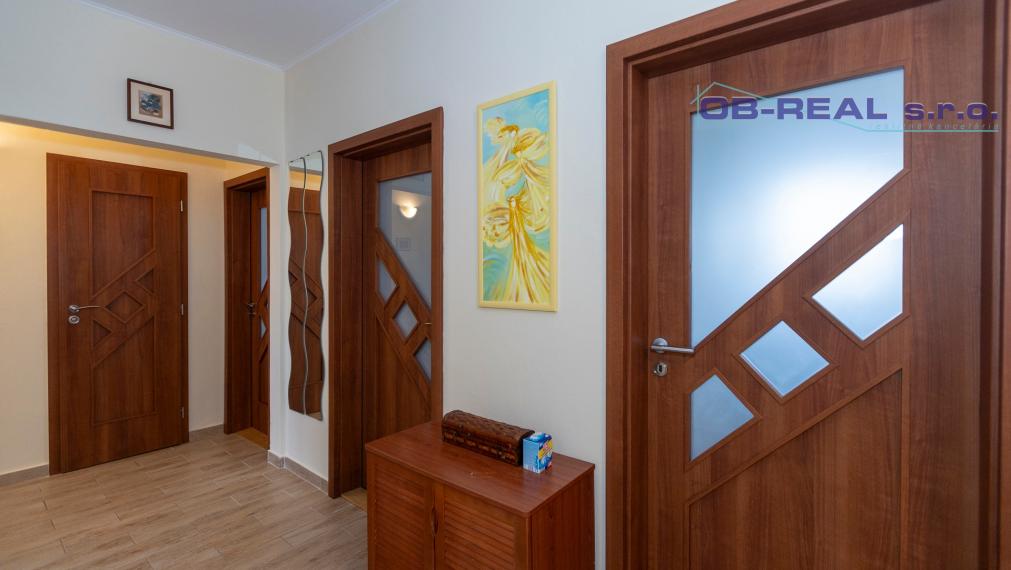 Predaj reknštr.4izb bytu 79m2+mur.pivnica 18m2-Predajom voľný