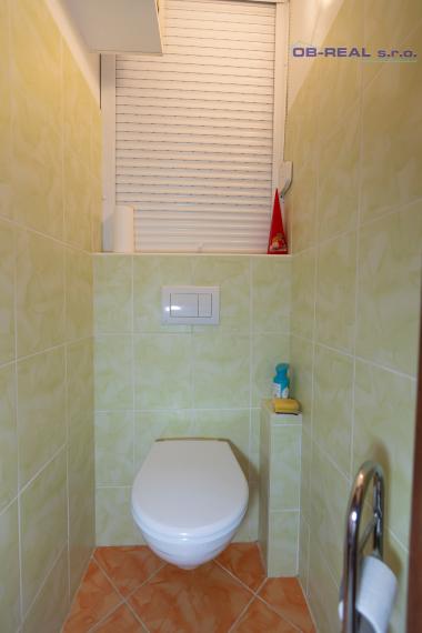 Predaj reknštr.4izb bytu 79m2+mur.pivnica 18m2-Predajom voľný