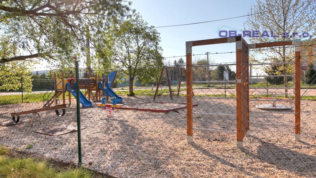 Predaj reknštr.4izb bytu 79m2+mur.pivnica 18m2-Predajom voľný