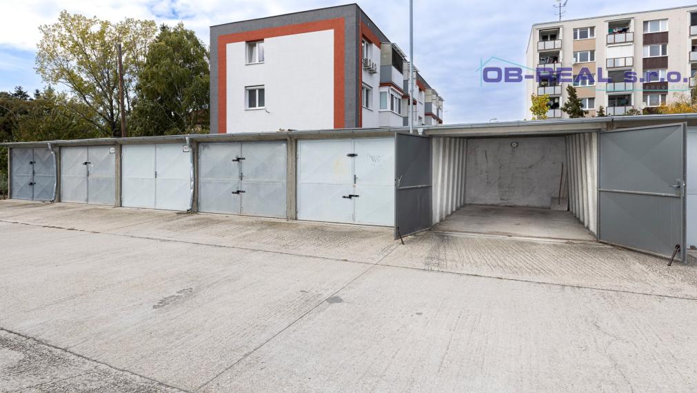 Predaj reknštr.4izb bytu 79m2+mur.pivnica 18m2-Predajom voľný