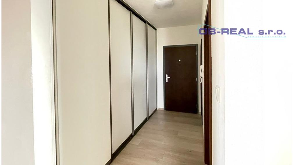 Veľký 3-izbový byt 87,7 m2 v Galante na PREDAJ!