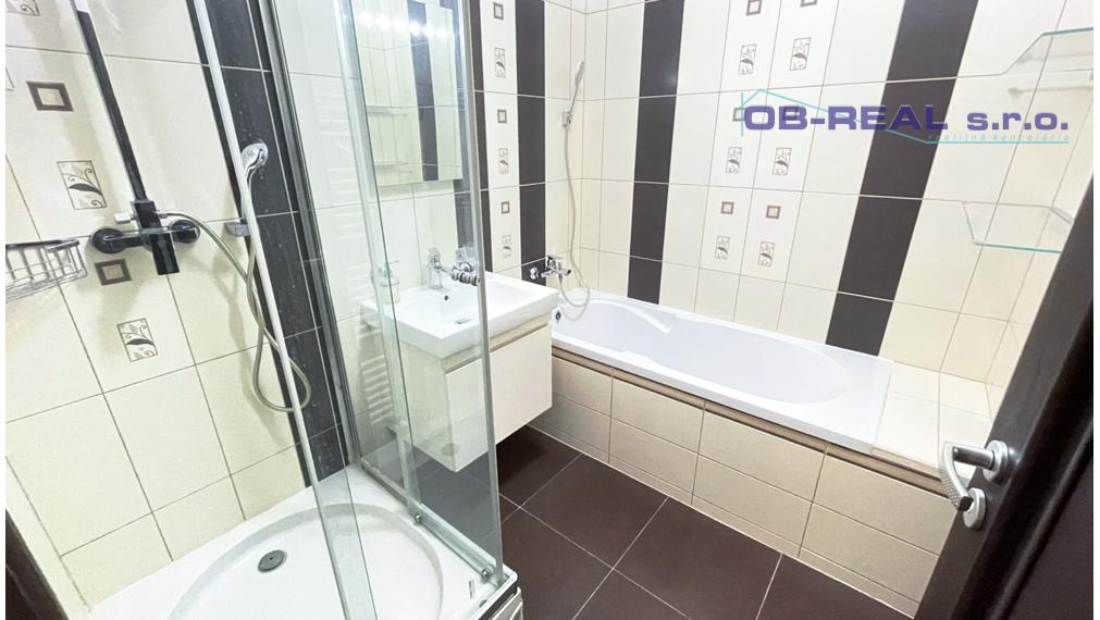 Veľký 3-izbový byt 87,7 m2 v Galante na PREDAJ!