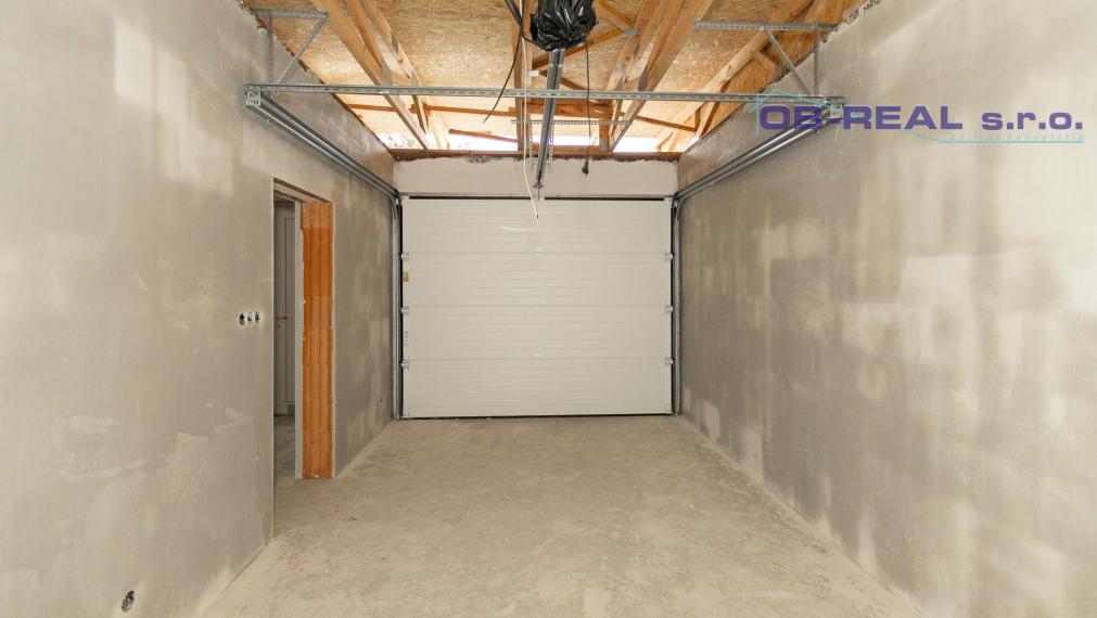 Exkluzívne ponúkame na predaj novostavby 4izb RD + garáž, v radovej zástavbe v novovybudovanej lokalite v Nebojsi