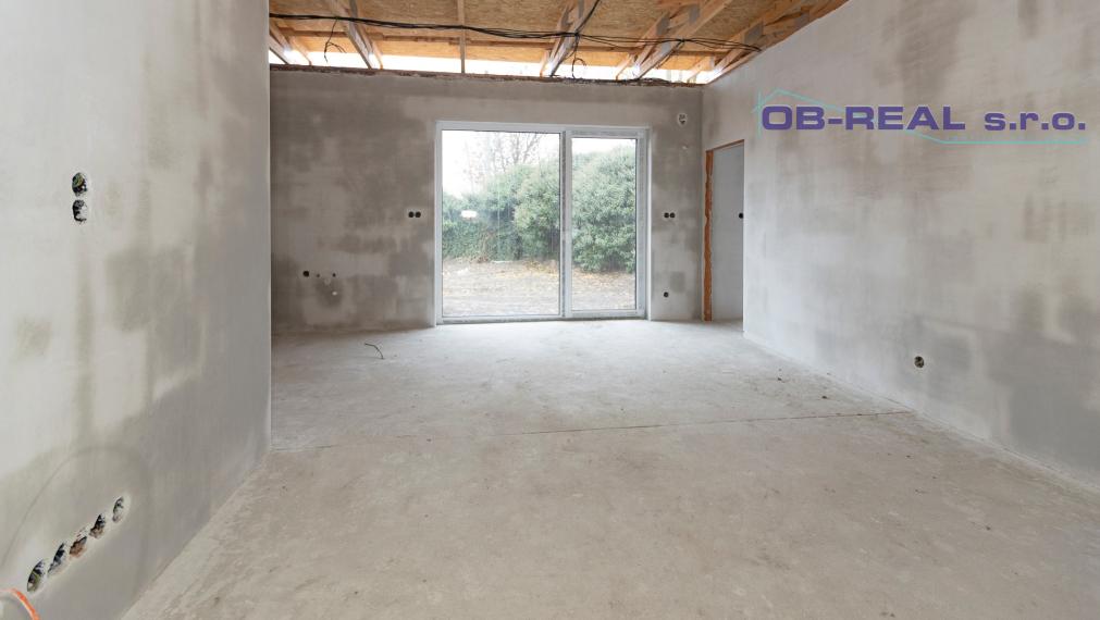 Exkluzívne ponúkame na predaj novostavby 4izb RD + garáž, v radovej zástavbe v novovybudovanej lokalite v Nebojsi