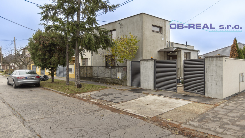 REZERVOVANÉ - Predaj rekonštr. 3izb RD 124m2 Garáž, prístrešok, pozemok 360m2