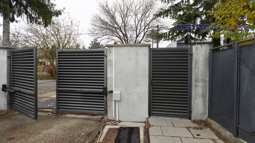 REZERVOVANÉ - Predaj rekonštr. 3izb RD 124m2 Garáž, prístrešok, pozemok 360m2