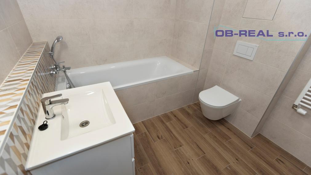 Prenajmeme zariadený 2izb byt 54,3+2,1m2, 3posch. novostavba - GA West M - Ihneď voľný