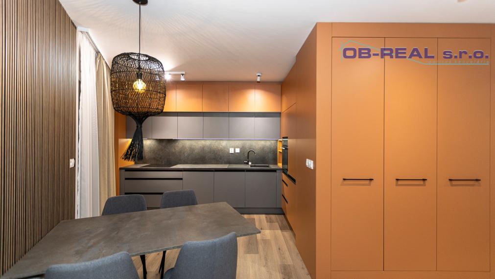 Prenájom novostavby moderného, luxusne zariadeného 2izb bytu s terasou - PARK HOUSE GA