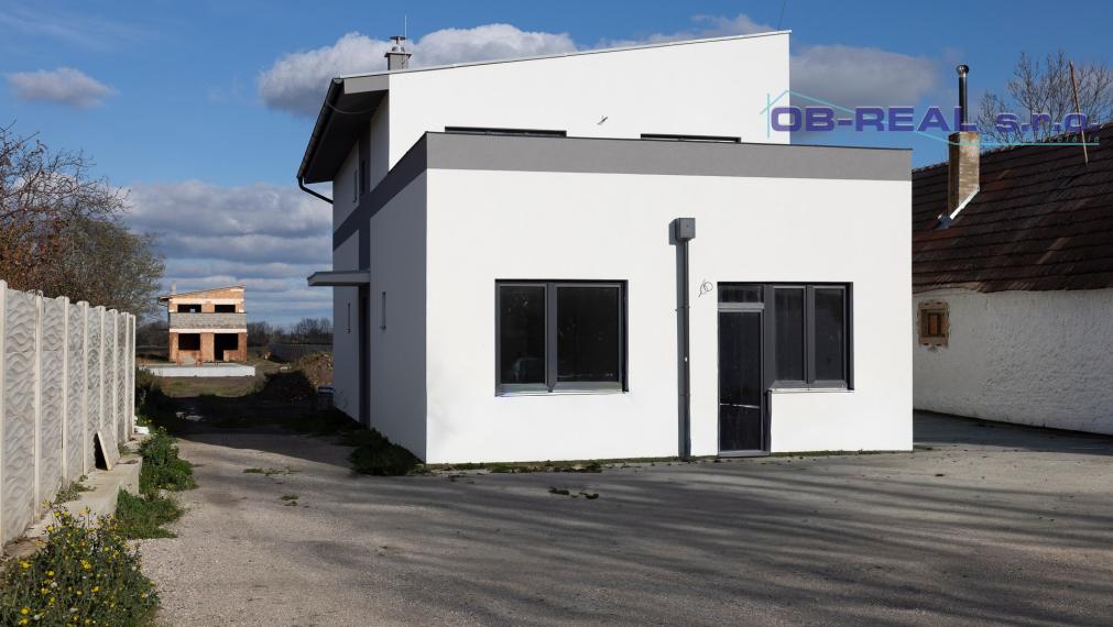 C_Predaj 3izb bytu 103m2 na 1.poschodí tehl. bytovky GA-HODY