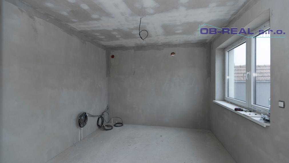 C_Predaj 3izb bytu 103m2 na 1.poschodí tehl. bytovky GA-HODY