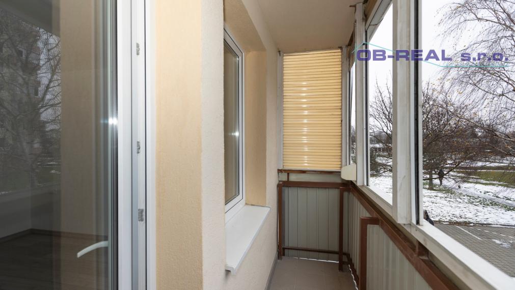 Predaj kompletne rekonštr. 3izb bytu na 1. z 12. posch. v centre Galanty